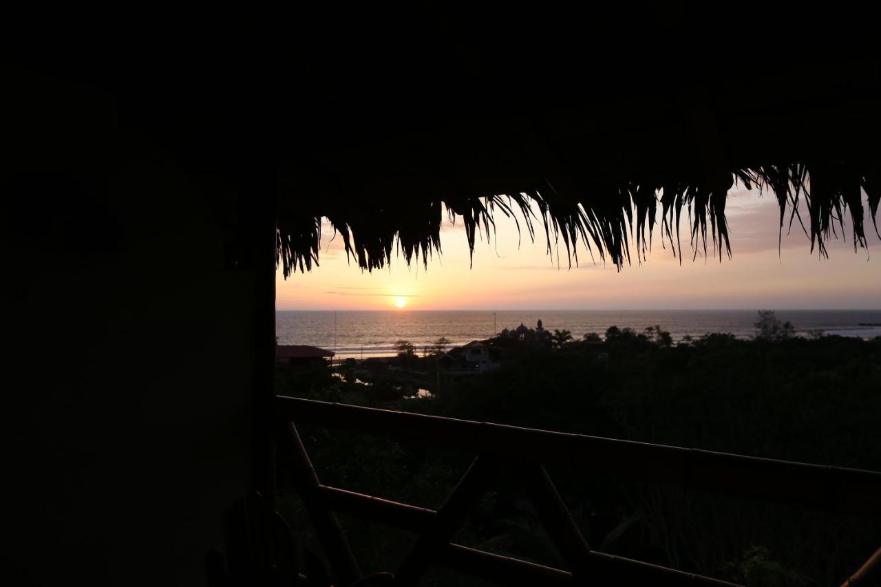 Nativa Bambu Ecolodge Montañita Exterior foto